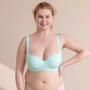 Grote maat mintgroene naadloze full cup beha voor dames met comfortabel push-up effect