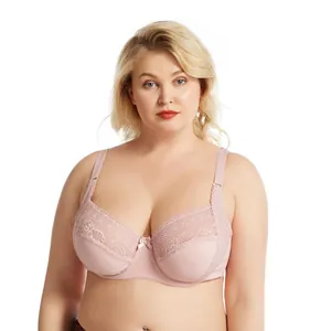 Elegante sujetador de encaje rosa de talla grande con delicados bordados florales