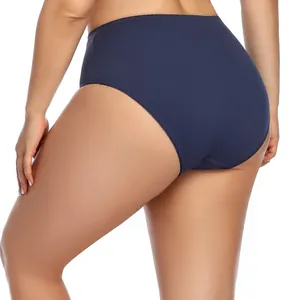 Detaillierte Rückansicht dunkelblauer nahtloser Plus-Size-Slips mit hoher Taille.