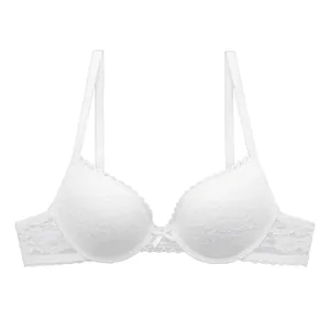 Detailansicht eines eleganten weißen Spitzen-BHs mit zarten Blumenmustern und Schleife