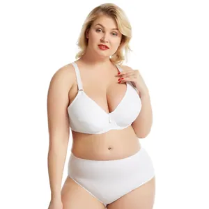 Vista detallada de conjunto de sujetador blanco liso de copa completa de talla grande