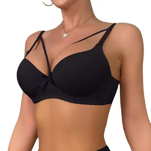 Sujetador push-up sexy con copas lisas y detalle de tira delantera