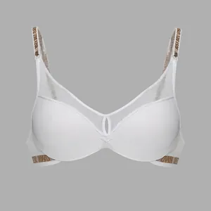 Weißer Push-up-BH mit sexy Mesh-Einsätzen und Trägern mit Just My Luck Schriftzug-Design.