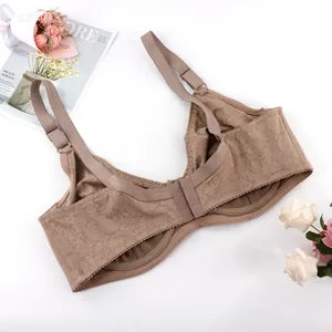 Close-up view of the back closure and delicate floral pattern of the thin minimizer bra