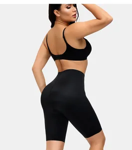 Rückansicht der schwarzen Miederhose mit hoher Taille zur Bauchweg- und Push-up-Funktion