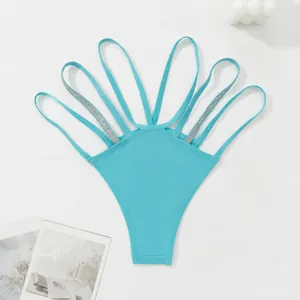 String sexy cyan pour femme à brides multiples avec paillettes argentées et strass brillants