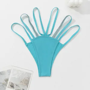 String côtelé turquoise sexy avec plusieurs fines lanières et détails pailletés