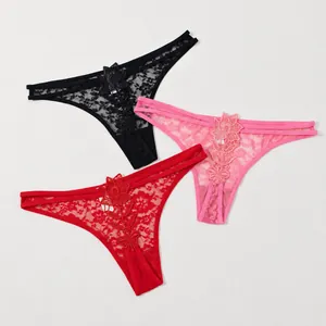 Mutandine Sexy in Pizzo Traforato a Vita Bassa per Donna Con Patchwork di Fiori Idrosolubili Slip Ricamati Lingerie Traspirante