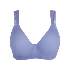 Detaillierte Ansicht des kabellosen BHs in Übergröße in elegantem Hellviolett-Finish