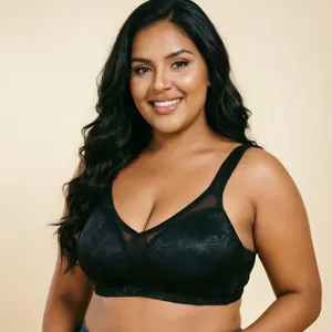 Full coverage plus size wireless bra with floral jacquard and lace embroidery details
