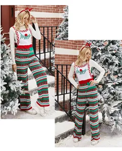 Combinaison tricotée de Noël festive avec broderie Happy et motif de flocons de neige