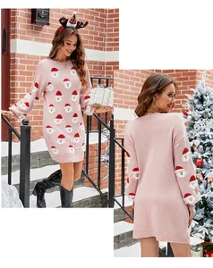 Vistas frontal y trasera de un vestido de punto rosa de Navidad con motivos de Papá Noel