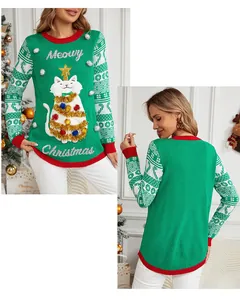 Vue avant et arrière d'un pull de Noël vert avec broderie de chat festive et détails 3D.