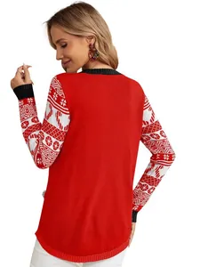 Pull de Noël festif rouge et blanc avec manches jacquard et broderie de chaton