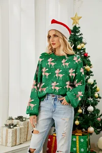 Gemütlicher grüner Weihnachtspullover mit süßem Rentier-Jacquard, lockerer Strickstil