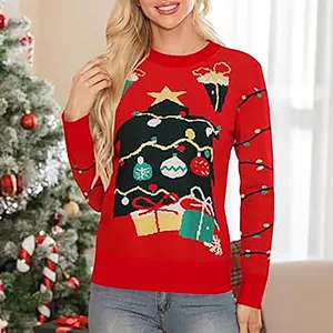 Detalle del patrón jacquard de árbol de Navidad en un jersey rojo festivo navideño