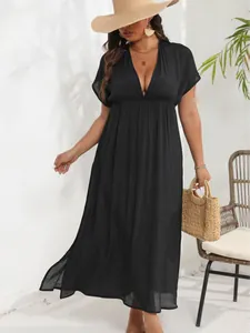 Vestito lungo da spiaggia taglie forti nero con scollo a V profondo e spacco