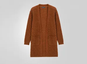 Detailed front view of men's brown chunky knit cardigan with pockets and loose fit