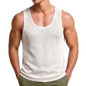 Camiseta de tirantes de punto blanco para hombre con cuello en U clásico para estilo de verano