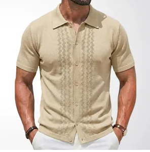 Elegante cardigan polo da uomo in maglia a maniche corte con esclusivi motivi traforati