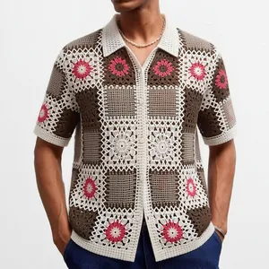 Polo vintage de punto de ganchillo para hombre con diseño de patchwork floral geométrico