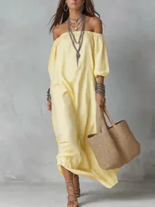 Elegante off-the-shoulder maxi-jurk met gele strepen voor een zomerse vakantie-uitstraling