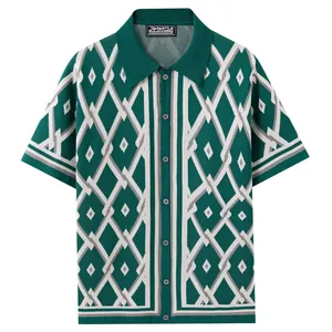 Men's green geometric jacquard knit Polo shirt, short sleeve button-down cardigan.