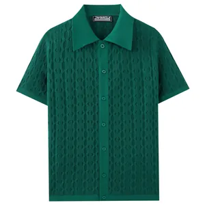 Premium men's green wavy jacquard knit polo shirt with short sleeves and button-down