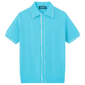 Polo uomo a maniche corte in maglia traforata celeste con eleganti profili bianchi