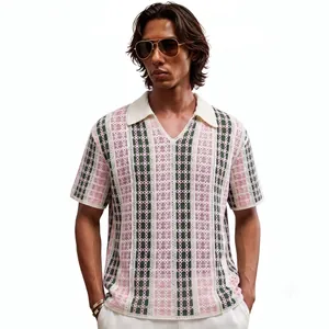 Polo en maille crochetée à rayures rétro pour hommes avec motif ajouré vintage