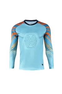 Vue détaillée du maillot de gardien de but bleu avec un motif hexagonal gaufré