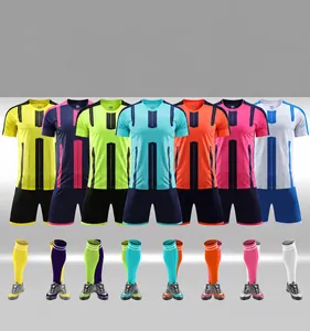 Divisa da Calcio Stampata in Poliestere per Uomo Donna Bambini Traspirante a Righe Calcio Top E Pantaloni Uniforme Allenamento