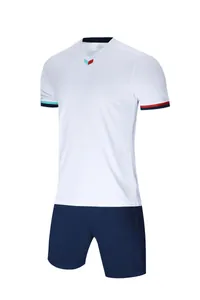 Ensemble maillot de foot blanc et short bleu marine, tissu respirant pour l'entraînement