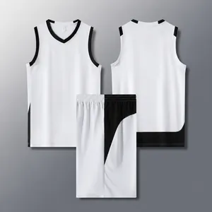 Completo basket maglia e pantaloncini stile americano spalla stretta bianco e nero, modello 612