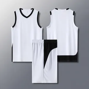 Completo basket maglia e pantaloncini stile americano spalla stretta bianco e nero, modello 612