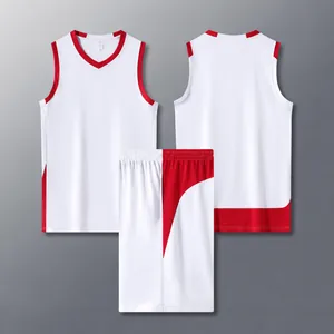 Completo da basket bianco e rosso stile americano con spalle strette per sport