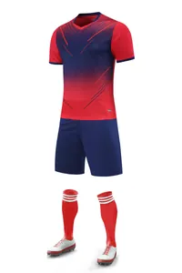Komplettes schnelltrocknendes Sportbekleidungs-Set mit Trikot, Shorts und Socken