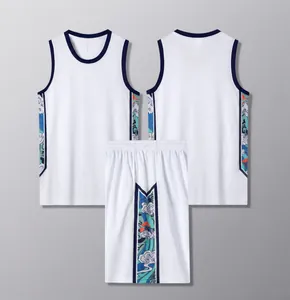 Vista dettagliata professionale del set maglia da basket bianca con motivi blu navy.