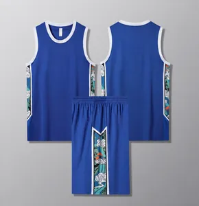 Completo da basket blu reale con vista fronte e retro della maglia e pantaloncini