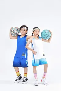 Hochwertiges atmungsaktives Basketball-Trikot-Set für Kinder bei Sportwettbewerben