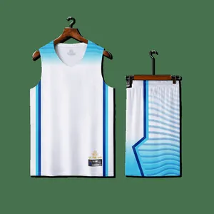 Detailansicht des weiß-blauen Basketball-Trikots und Shorts-Sets für Herren