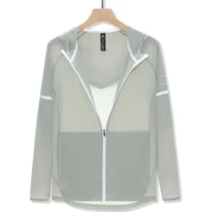 Women's Lightweight Hooded Sun Protection Skin Jacket Outdoor Sporty Nylon Spandex Zip-Up Windbreaker With Reflective Strips Summer Coat