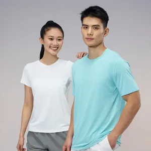 Breathable quick-dry short sleeve T-shirts for men and women in summer