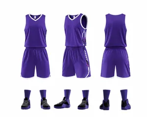 Drei-Seiten-Ansicht des lila schnelltrocknenden Basketball-Sets mit passenden Sportschuhen