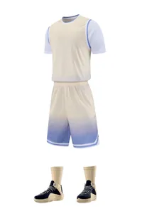 Gedetailleerd overzicht van het beige naar paars verloop basketbalshirt en short set