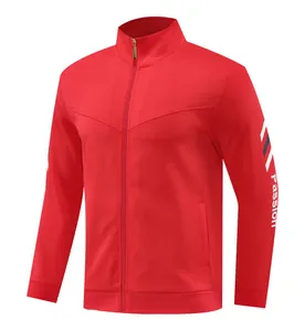 Rote langärmelige sportliche Badminton-Trainingsjacke mit Passion-Schrift am Ärmel