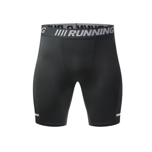 Short de compression fitness noir pour homme, haute élasticité avec bandes réfléchissantes