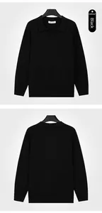 Vorder- und Rückansicht eines schwarzen Herren-Strickpoloshirts mit Rippenmuster.