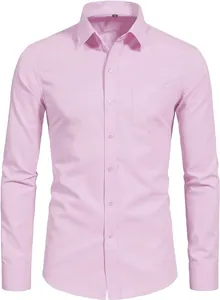 Detalle de una camisa de manga larga rosa claro para hombre con bolsillo