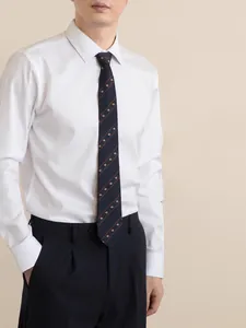 Men's white long sleeve stretch business shirt with patterned navy blue necktie